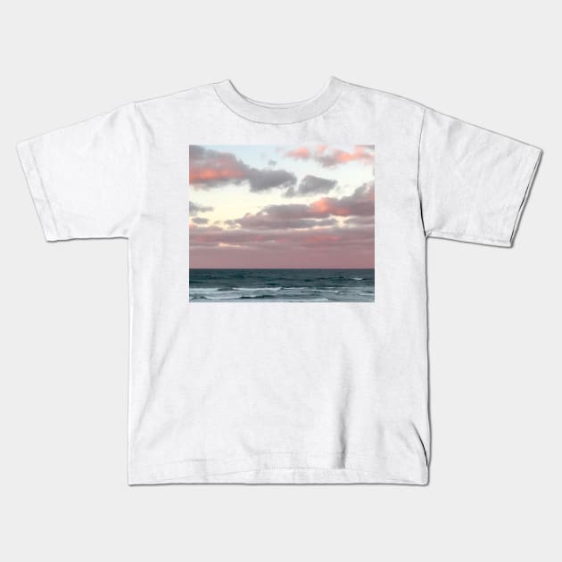 East Sandwich sunset reflections Kids T-Shirt by Dillyzip1202